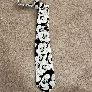 Disney Mickey Mouse Tie for those Mickey lovers!